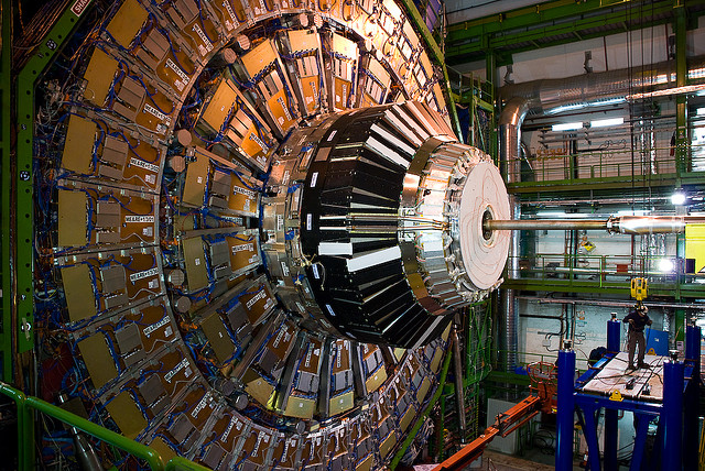 El detector CMS del laboratorio CERN encontró el probable bosón de Higgs Un detector excesivamente grande