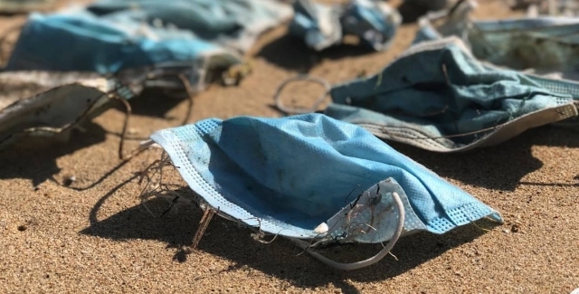 Las mascarillas se convierten en microplásticos Las mascarillas se convierten en microplásticos