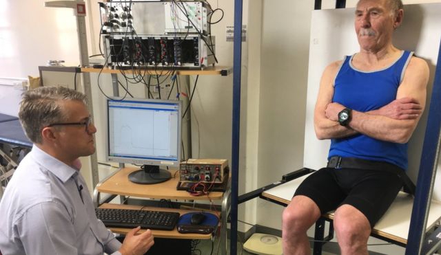 Norman Lazarus, científico y ciclista de 82 años, tiene el sistema inmune de un joven Norman Lazarus, científico y ciclista de 82 años, tiene el sistema inmune de un joven