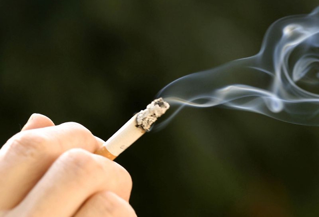 No fumar tabaco, una de las condiciones para lograr mayor longevidad