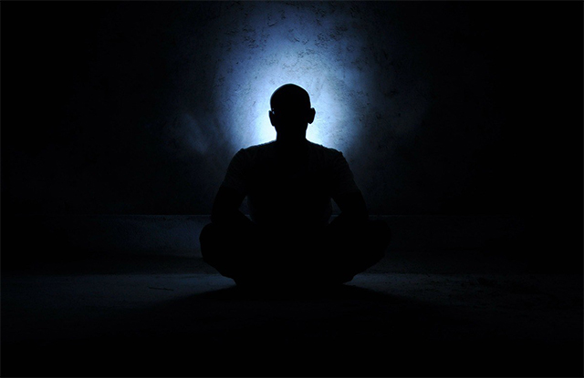 La meditación es una de las actividades humanas cuyos efectos son similares a los de algunas drogas