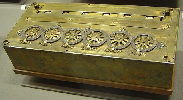 La pascalina, invención del filósofo y matemático Blaise Pascal, la primera calculadora mecánica