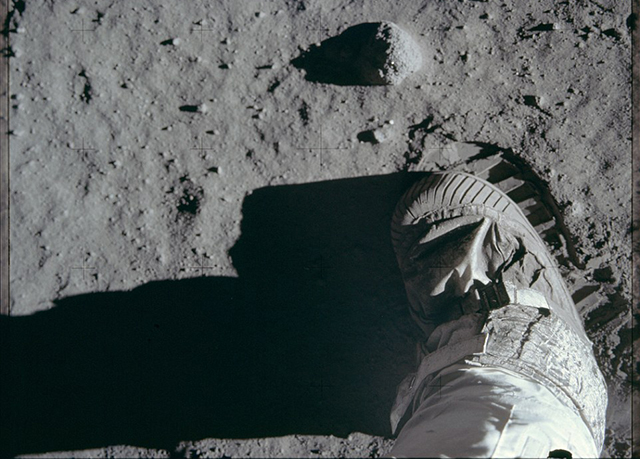 Imagen de una de las primeras huellas humanas en la Luna. Apolo 11