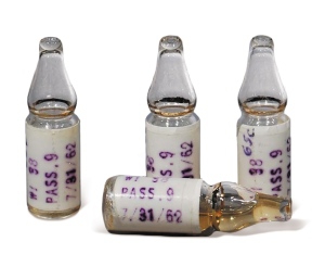 Ampolletas originales de Hayflick con el cultivo celular WI-38